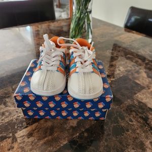 Blippi Size 5 Shoes